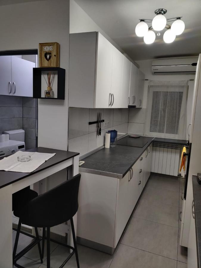 Mdm Apartment Клуж-Напока Екстер'єр фото